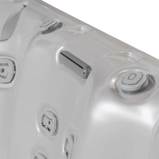 Oasis Hot Tub & Sauna | Wellis Peak Life Series Mandala